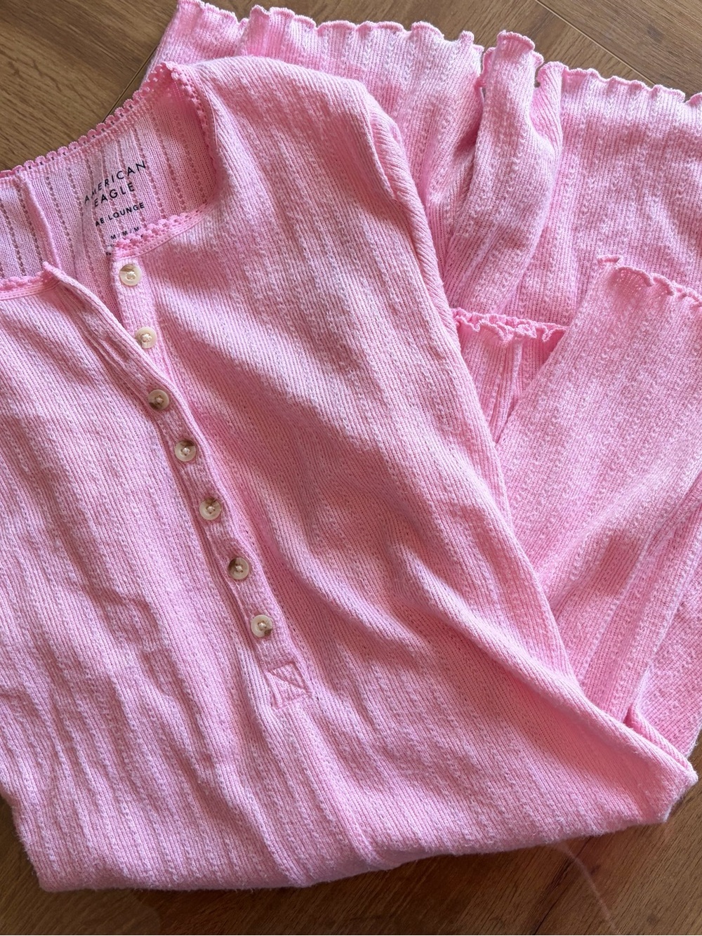 American Eagle Baby Pink Knit Ruffle Romper - M